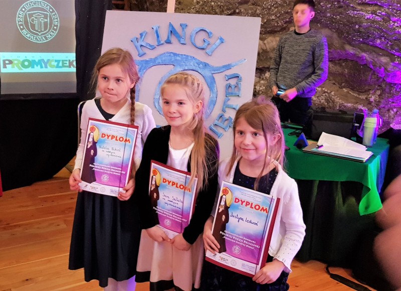 Sukces młodych aktorek na XXII Ogólnopolskim Konkursie Polskiej Poezji Religijnej „Pierścień Świętej Kingi”!
